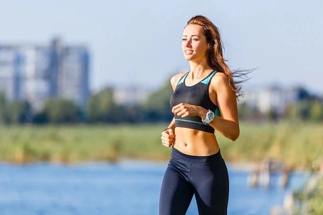 糖友過夏這樣動！巧避酷暑，智控血糖，清爽穩(wěn)度夏